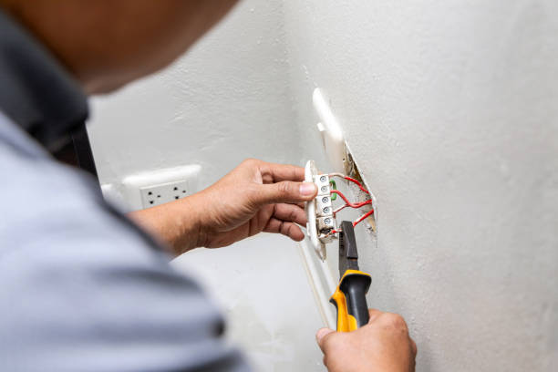 Best Electrician Near Me  in Alliae, NC